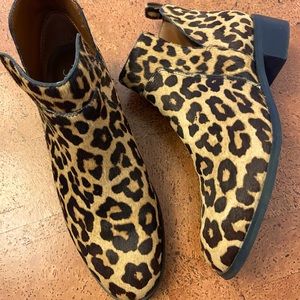 Leopard print ankle boots